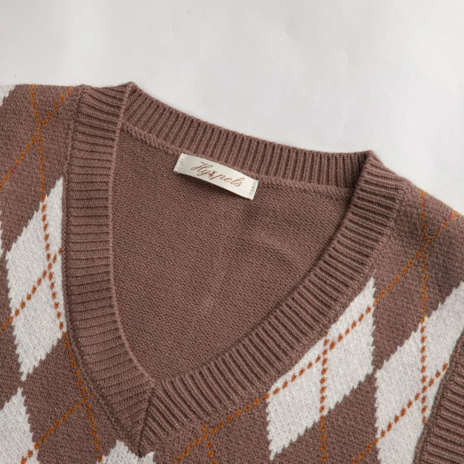 Hyipels Sweater Vest Women,Sleeveless V Neck Argyle Plaid Long Preppy Loose Knitted Casual School Sweaters Tank Top